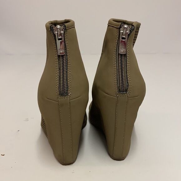JUICY COUTURE Peep Toe Wedge Bootie Size 6 A17 - Picture 6 of 9